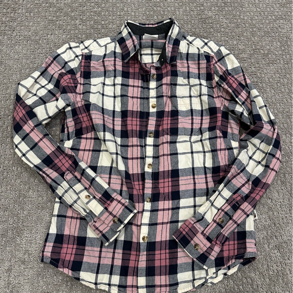 Women’s North Face flannel shirt